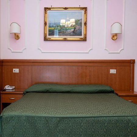 Hotel Philia Рим Екстер'єр фото
