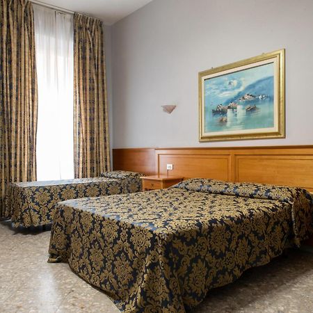 Hotel Philia Рим Екстер'єр фото